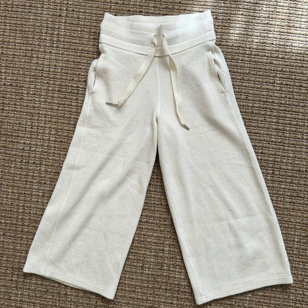 C&C California Cream Knit Cropped Lounge Pants XS